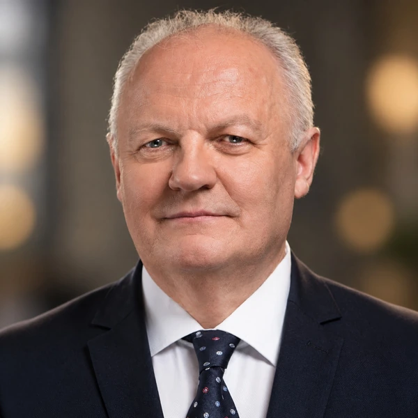 François Asselineau