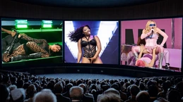 Le glissement POPstar 👉 PORNstar est diabolique et personne ne le dit